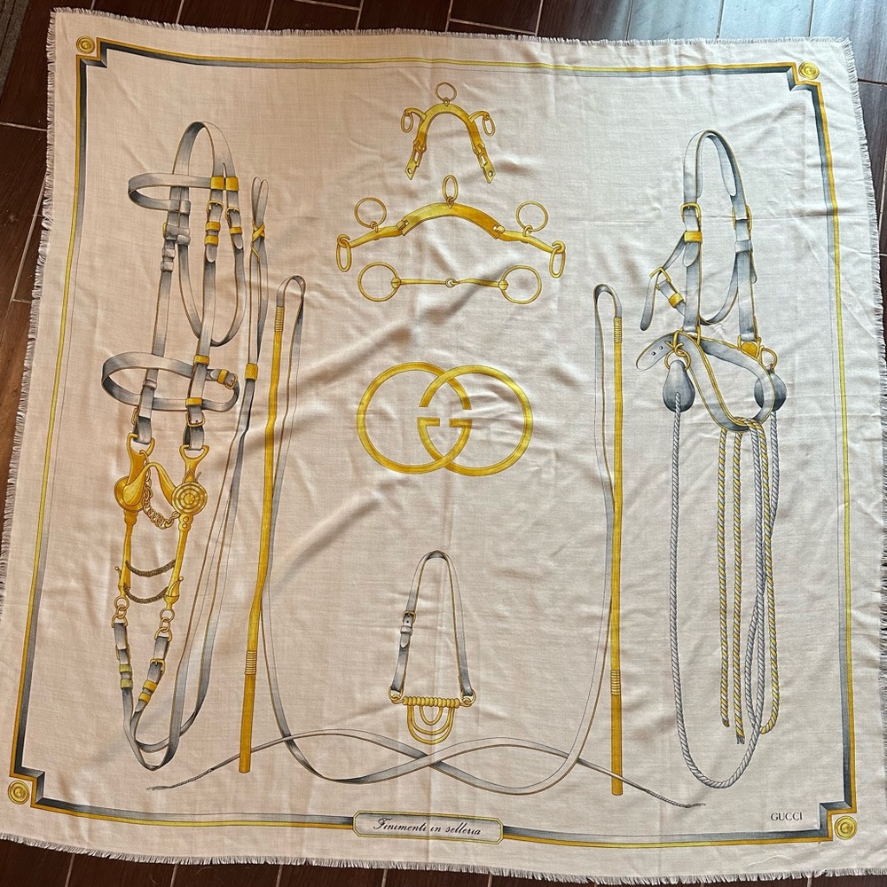 Gucci shawl/scarf